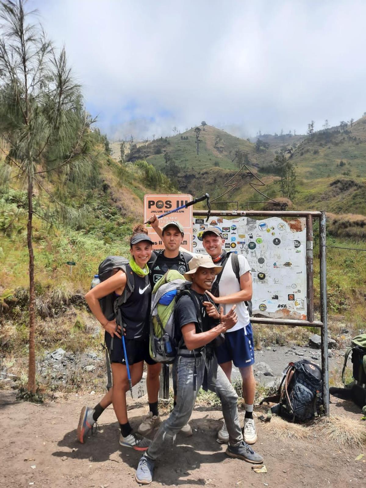 Mount Rinjani Guest House Sajang Exterior photo